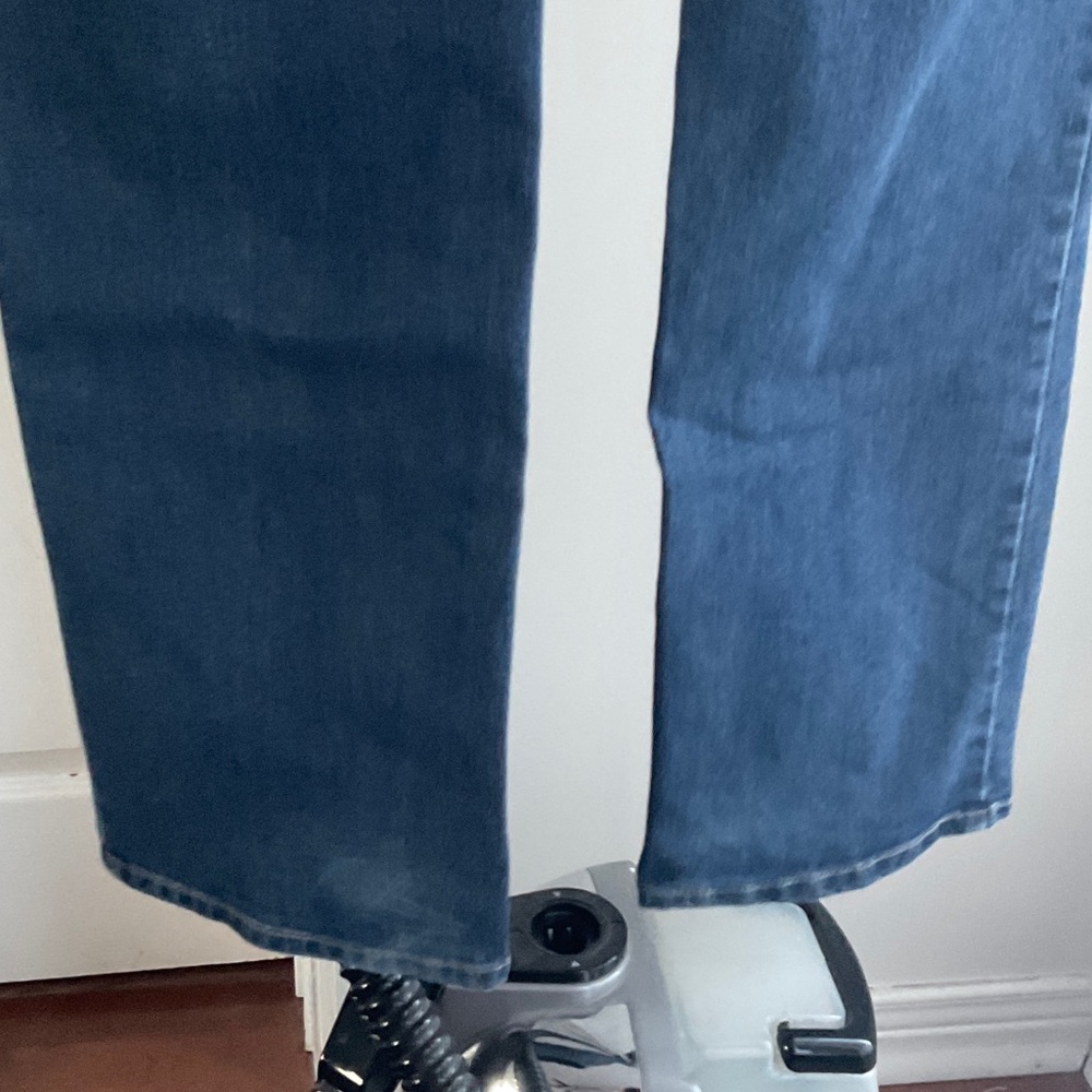 All jeans 2/$20 Buffalo David Bitton Indigo Straight Leg Jeans - Picture 4 of 5